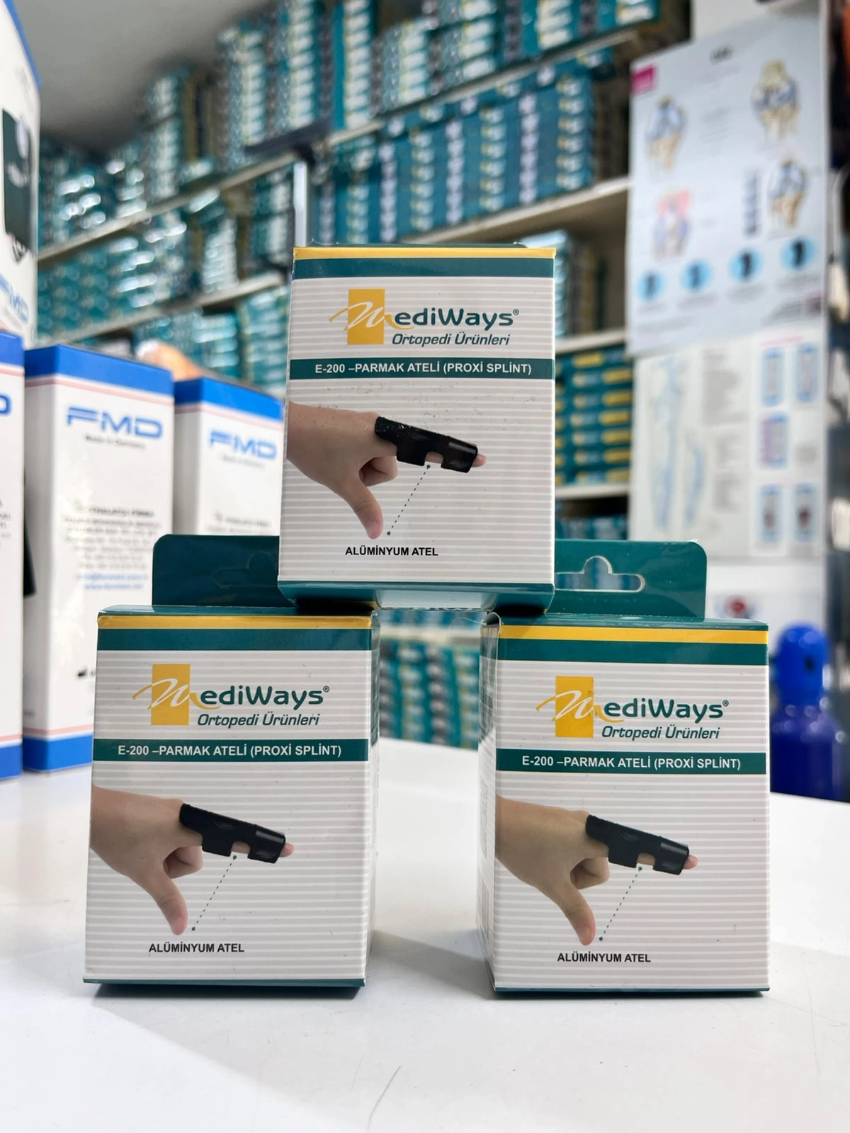 parmak ateli (proxi splint )